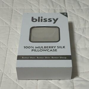 NIB Blissy King Silk Pillowcase Ivory White 100% Mulberry Silk - Anti-Damage